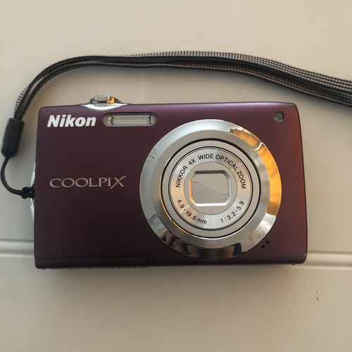 Nikon coolpix s3000 compact - coolpix,