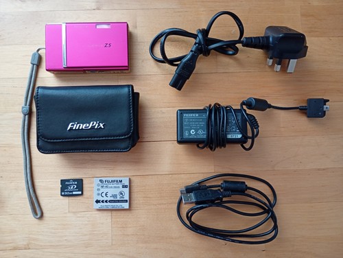 Fujifilm digital camera - fujifilm,
