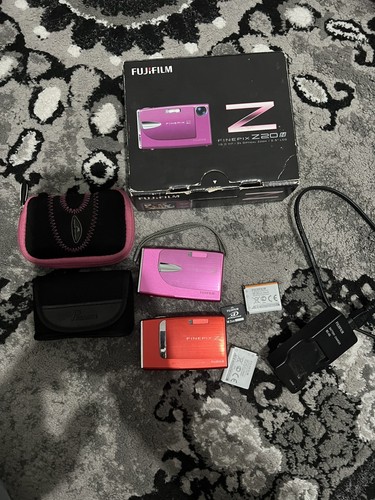 Fujifilm digital camera - digital,