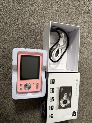Brand new pink q12 - brand,