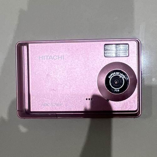 Hitachi hdc 571e 0mp compact - hitachi, 5.0mp